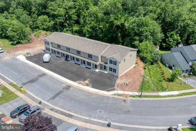 54 Petersburg Ln, Townhouse with 3 bedrooms, 3 bathrooms and null parking in DUNCANNON PA | Image 41