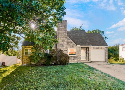 4428 N Monroe Ave, Kansas City, MO, 64117-1221 | Card Image