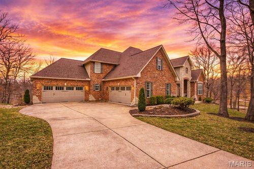 994 Stone Spring Dr, Eureka, MO, 63025-3616 | Card Image