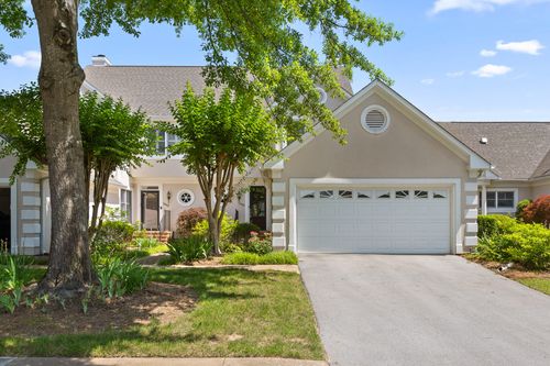 1091 Constitution Dr, Chattanooga, TN, 37405-4246 | Card Image