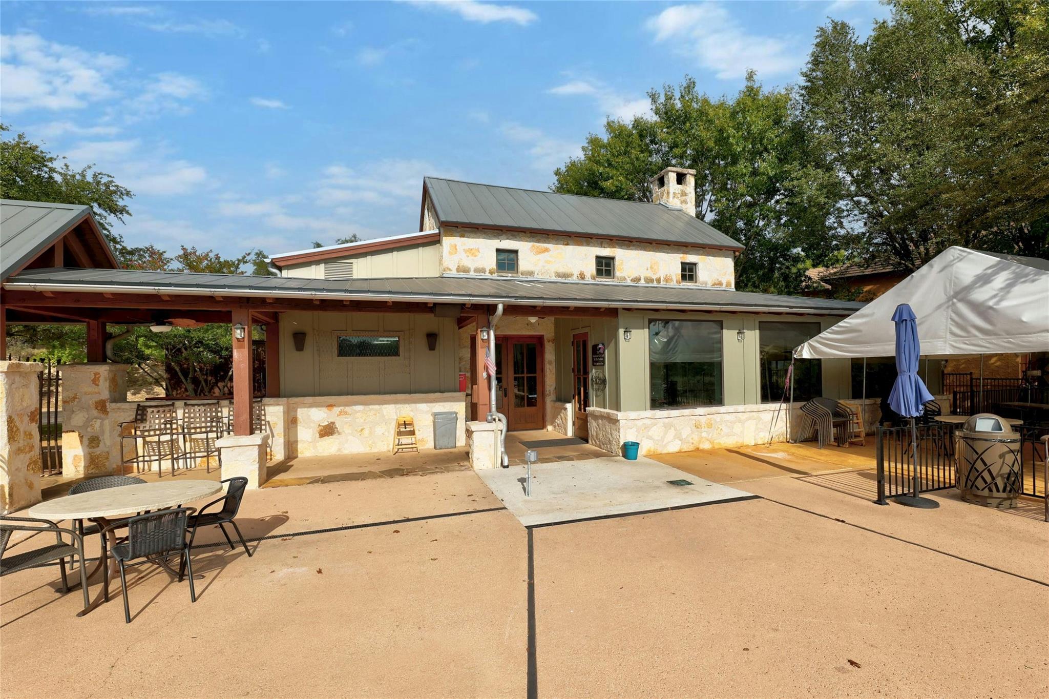 Land in Jonestown 5