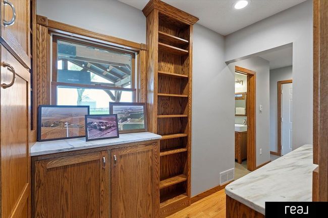 31506 Pioneer Trl, House other with 6 bedrooms, 3 bathrooms and 8 parking in Treynor IA | Image 21