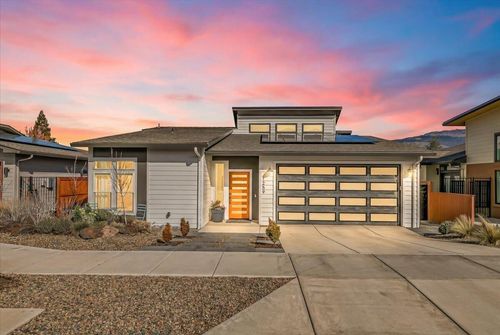 1259 Hagen Way, Ashland, OR, 97520-2574 | Card Image