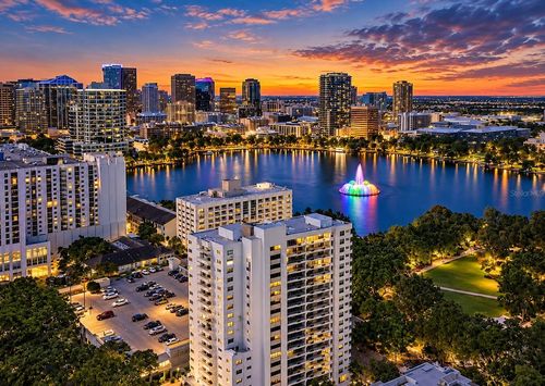 203-530 E Central Blvd, ORLANDO, FL, 32801-4304 | Card Image
