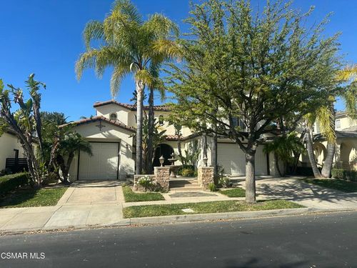 3073 Heavenly Ridge St, Thousand Oaks, CA, 91362-1163 | Card Image