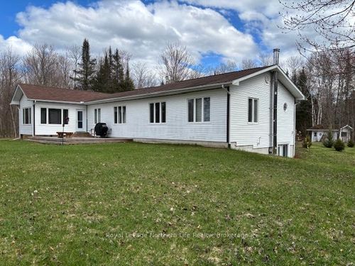 607 Farmers Line, Rutherglen, ON, P0H2E0 | Card Image