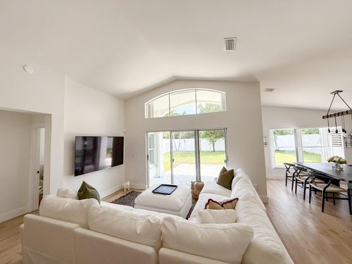 7895 Manor Forest Blvd, Boynton Beach, FL, 33436-8812 | Card Image