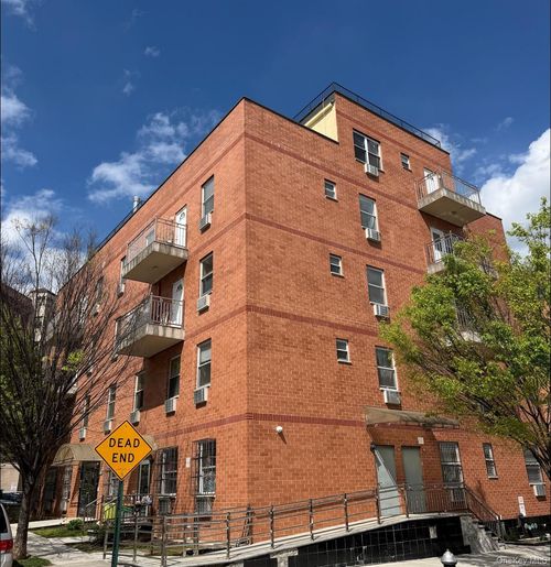 3d-7177 159th St, Fresh Meadows, NY, 11365-4573 | Card Image