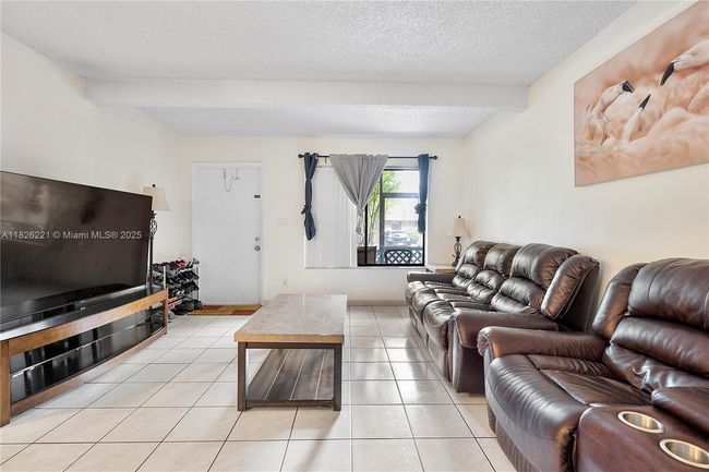 APT-511 - 1125 S Flagler Ave, Condo with 2 bedrooms, 2 bathrooms and null parking in Pompano Beach FL | Image 4