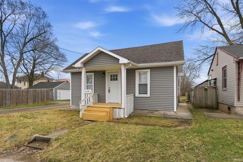 2021 Carlton Ave, Fort Wayne, IN, 46802-4519 | Card Image