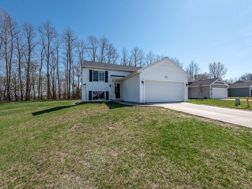 159 St Clair Cir, Brooklyn, MI, 49230-8358 | Card Image