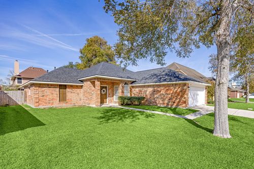 4754 Widerop Ln, Friendswood, TX, 77546-3176 | Card Image