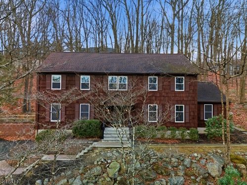 30 Cardinal Dr, Hackettstown, NJ, 07840-3019 | Card Image