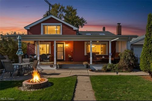 2236 Richland Ave, Lakewood, OH, 44107-6006 | Card Image