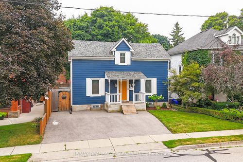 411 Waterloo St S, Cambridge, ON, N3H1P1 | Card Image