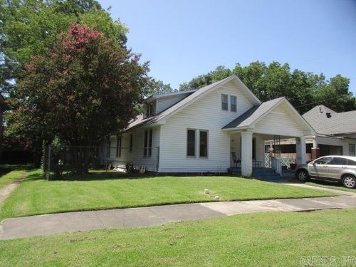 1608 S Oak St, Pine Bluff, AR, 71601-6245 | Card Image