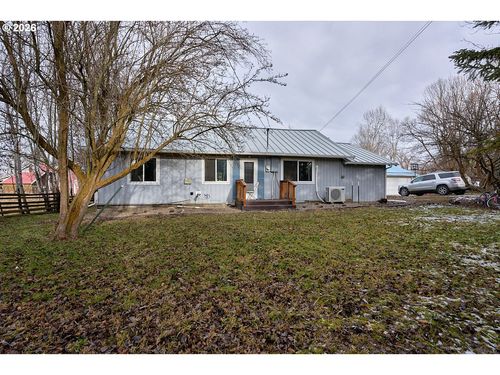 82495 Fish Hatchery Ln, Enterprise, OR, 97828-3038 | Card Image