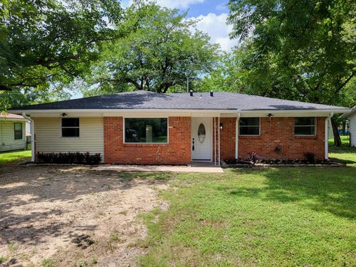 2410 W Collin St, Corsicana, TX, 75110-4080 | Card Image