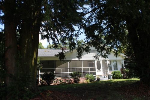 675 Old Mill Road, Campobello, SC, 29322 | Card Image