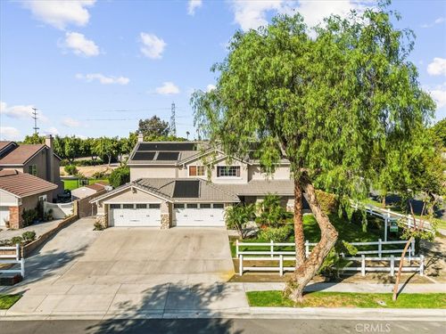 6570 Encina St, Chino, CA, 91710-6923 | Card Image