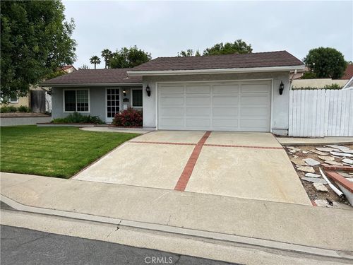 4670 Avenida Del Este, Yorba Linda, CA, 92886 | Card Image