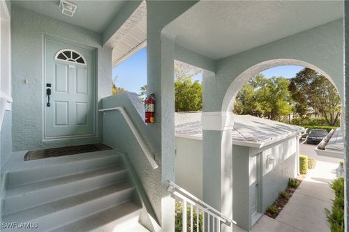 f-202-935 New Waterford Dr, NAPLES, FL, 34104-8302 | Card Image
