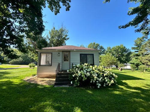 1040 1st Ave Ne, Glenwood, MN, 56334-1922 | Card Image