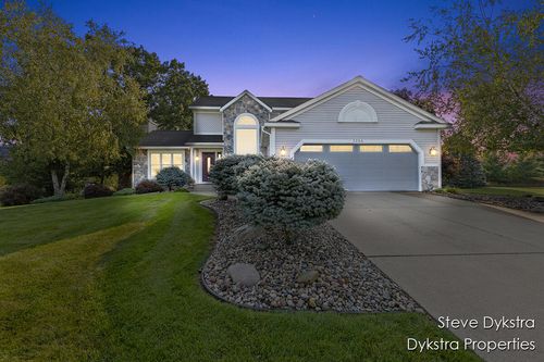 2264 Grand Valley Dr Ne, Ada, MI, 49301-9256 | Card Image