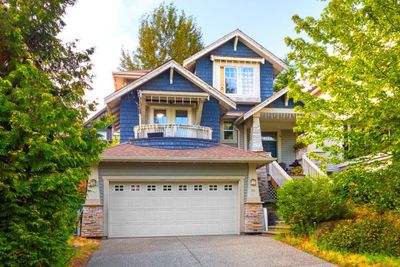 99 Maple Dr, House other with 4 bedrooms, 3 bathrooms and 4 parking in Port Moody BC | Image 2