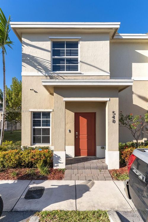 540 Ne 5th Ter, Florida City, FL, 33034-3294 | Card Image