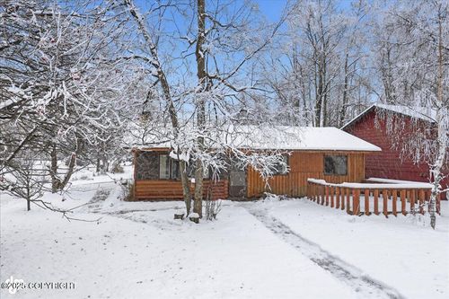 1256 Redwood Ct, Anchorage, AK, 99508-4201 | Card Image