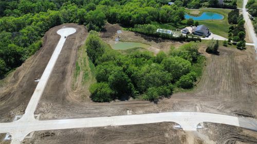 1664 E Autumn Trail Circle, Polk City, IA, 50226 | Card Image
