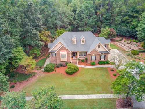 901 Providence Ln, Monroe, GA, 30656-6233 | Card Image