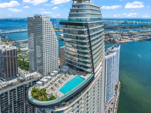 1708-300 Biscayne Boulevard Way, Miami, FL, 33131-2285 | Card Image