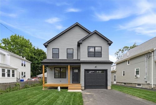 135 Owen Avenue, Pawtucket, RI, 02860 | Card Image
