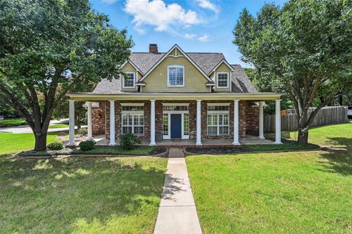 817 Nueces Trl, Midlothian, TX, 76065-5556 | Card Image