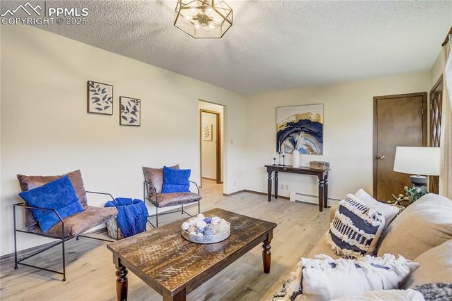 9610 Mohawk Trl, House other with 3 bedrooms, 2 bathrooms and 2 parking in Cascade CO | Image 7