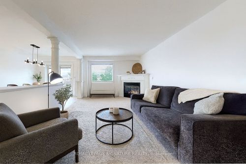 23-2871 Darien Rd, Burlington, ON, L7M4R6 | Card Image