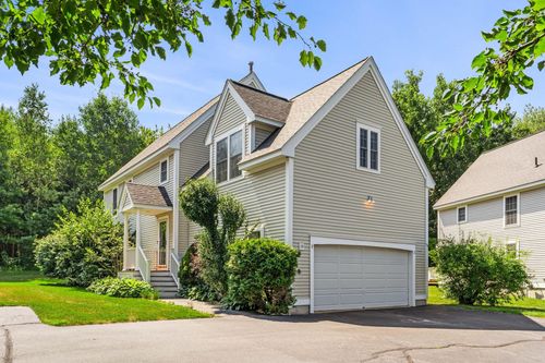 39 Barbara Ln, Hudson, NH, 03051-3769 | Card Image