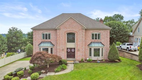 108 Trenton Cir, Canonsburg, PA, 15317-3657 | Card Image