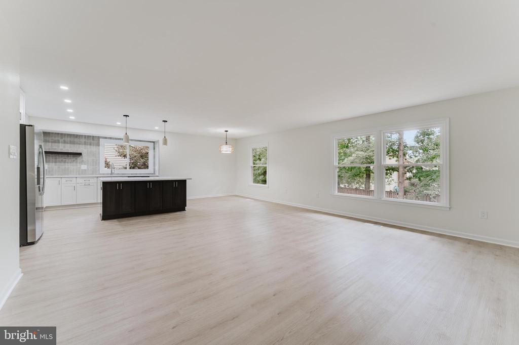 Residential Lease in SPRINGFIELD 3
