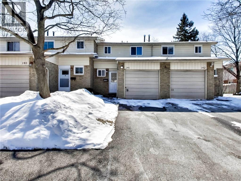 Residential Lease in Hamilton