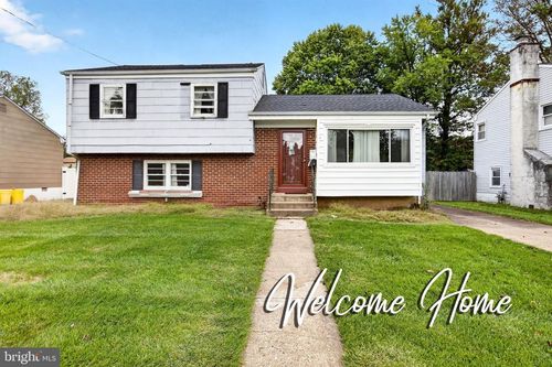6 Wickford Ave, EWING, NJ, 08618-1821 | Card Image