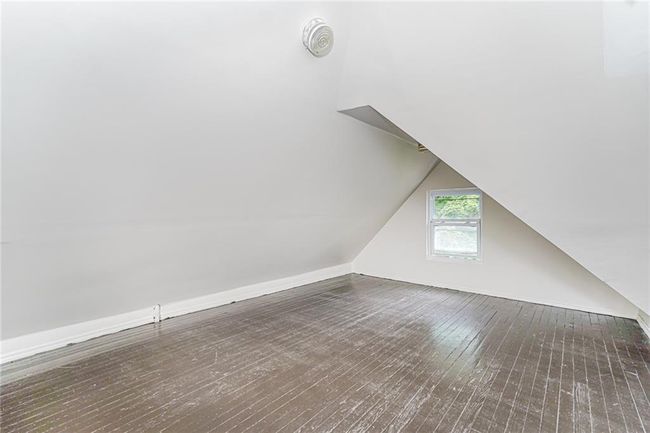 335 18 Th St, Home with 9 bedrooms, 2 bathrooms and null parking in Brooklyn NY | Image 35