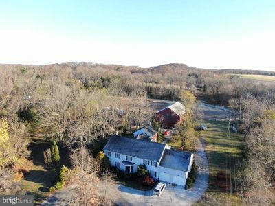 240 Cavalry Field Road, Home with 8 bedrooms, 5 bathrooms and null parking in GETTYSBURG PA | Image 2