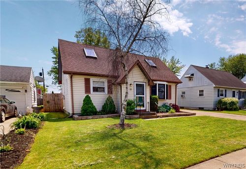 55 Fontaine Dr, Cheektowaga, NY, 14215-2007 | Card Image