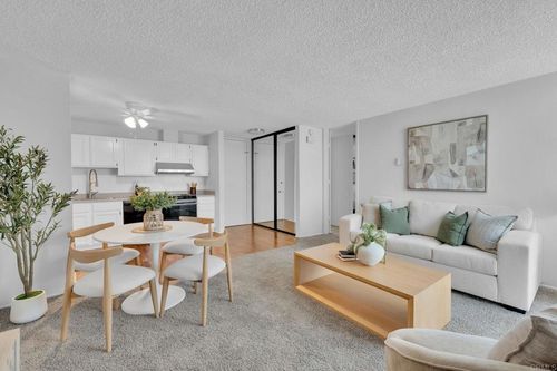 421-3050 Rue D'Orleans, San Diego, CA, 92110 | Card Image