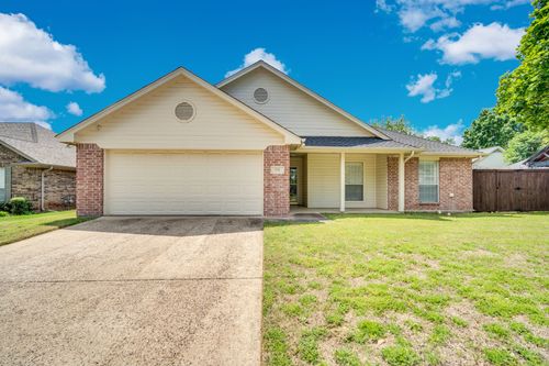 506 Whitney Dr, Midlothian, TX, 76065-3684 | Card Image