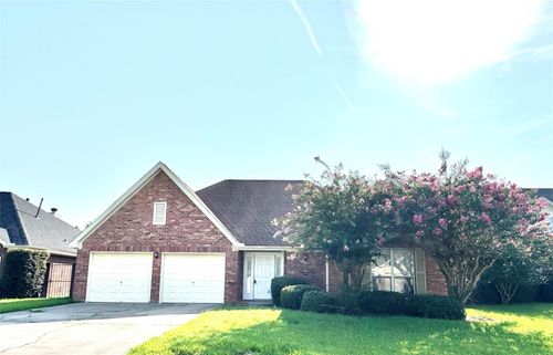7748 Golfhill Dr, Port Arthur, TX, 77642-8232 | Card Image