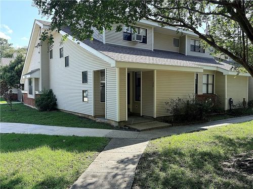 318 Cedarwood Dr, Mandeville, LA, 70471-2850 | Card Image